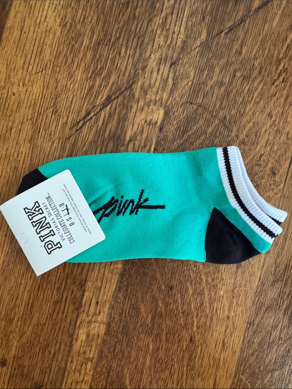 PINK Victoria's Secret Teal Low-Cut‎ Athletic Socks with Black Accents
